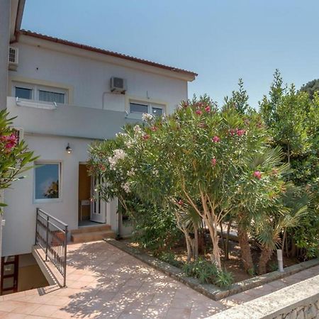 Pansion Belvedere Mali Lošinj Екстериор снимка