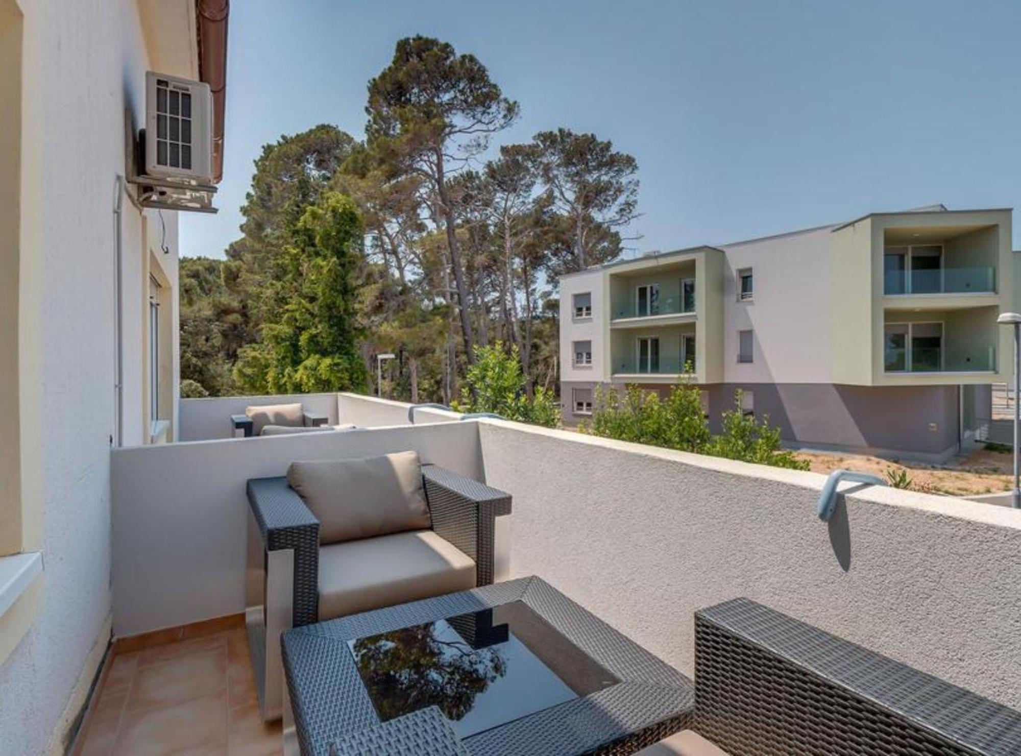 Pansion Belvedere Mali Lošinj Екстериор снимка