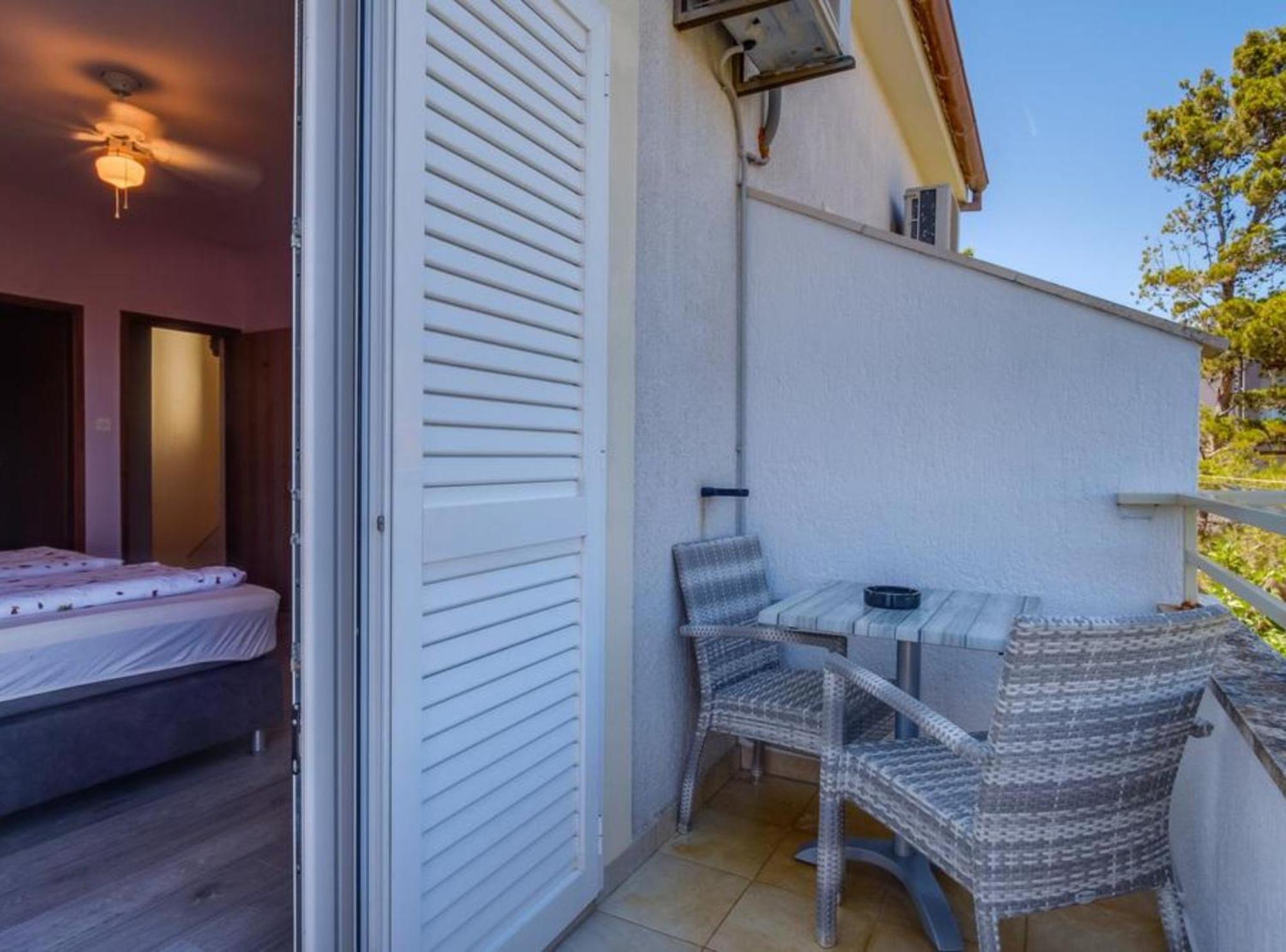 Pansion Belvedere Mali Lošinj Екстериор снимка