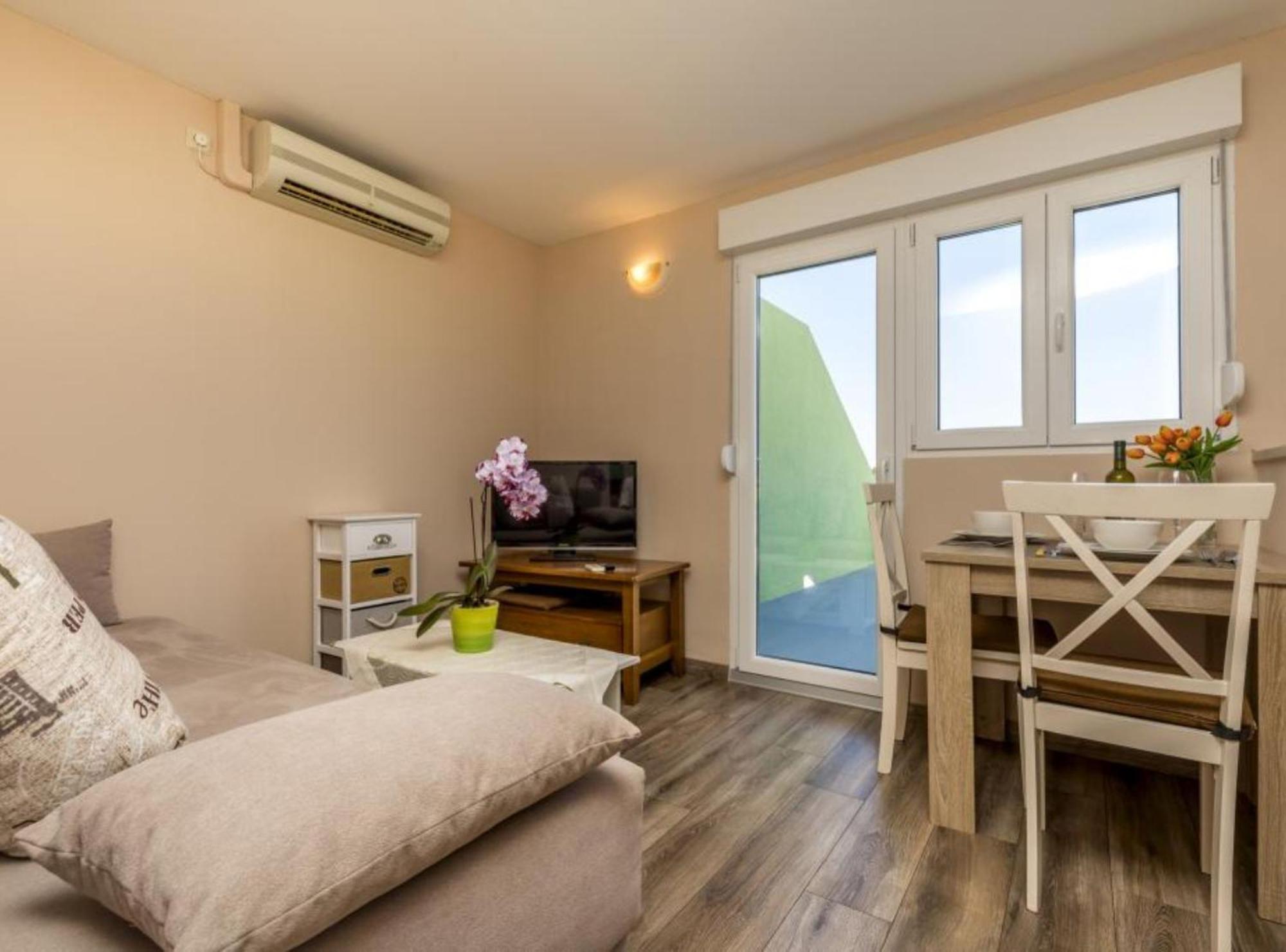 Pansion Belvedere Mali Lošinj Екстериор снимка